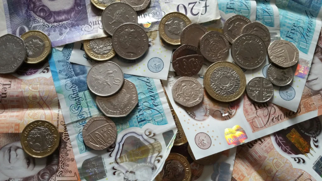 Photo of British money in relation to the rising Apprenticeship wages increase in April 2025.